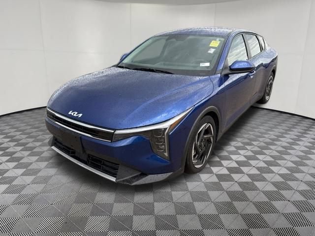 Used 2025 Kia K4 EX FWD image 11