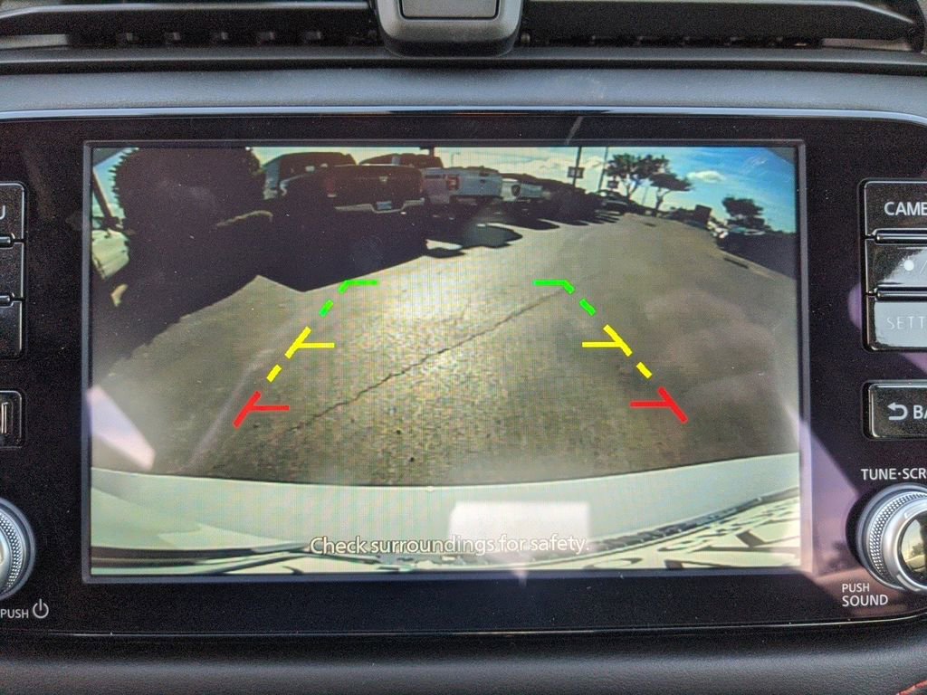 New 2025 Nissan Versa SR w/ Trunk Package FWD image 17