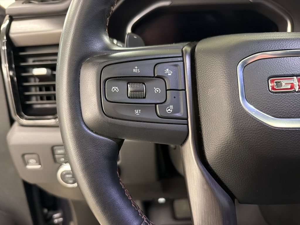 Used 2023 GMC Sierra 1500 AT4 w/ Technology Package AWD/4WD image 21