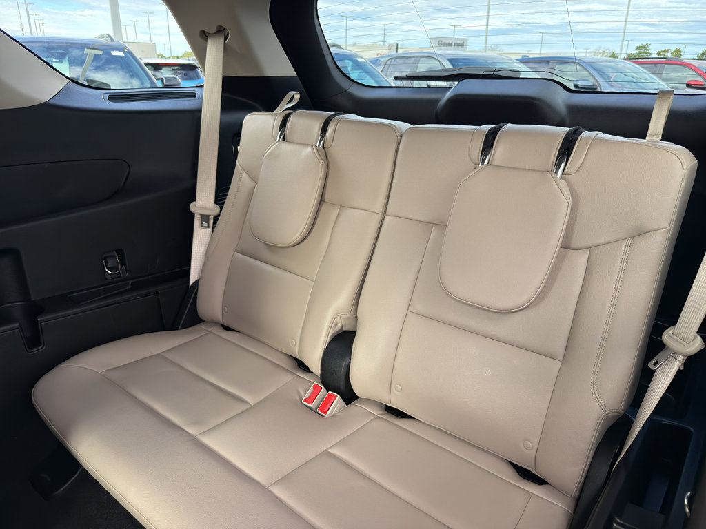 Used 2020 Ford Explorer XLT w/ Equipment Group 202A image 36