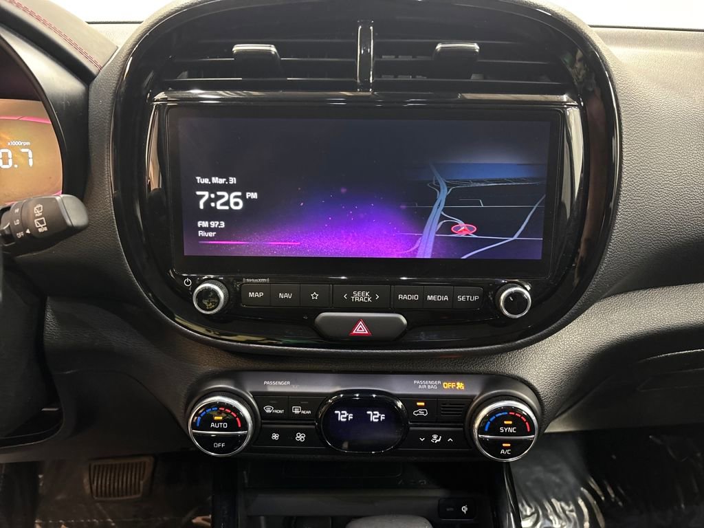 Used 2023 Kia Soul GT-Line FWD image 18