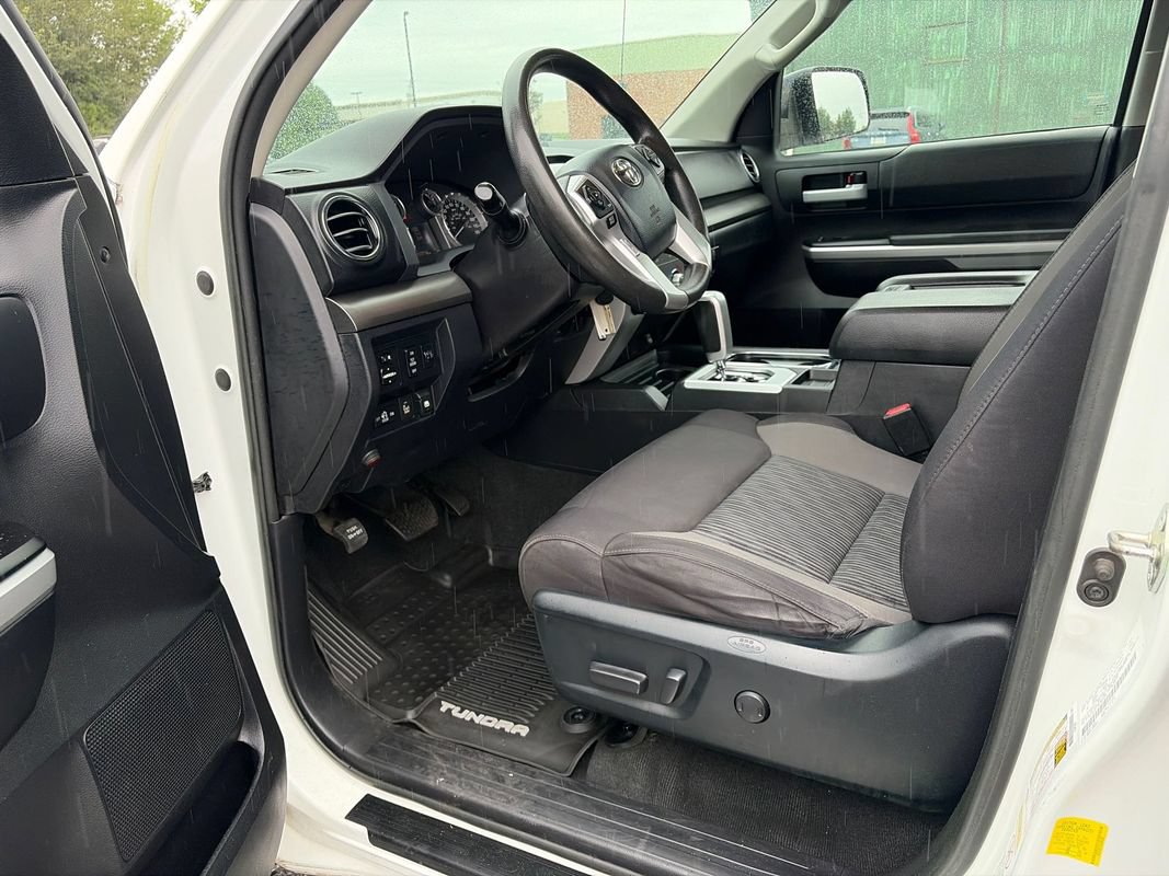 Used 2016 Toyota Tundra SR5 w/ TRD Off Road Package AWD/4WD image 8