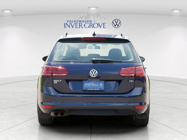 Used 2017 Volkswagen Golf SE FWD image 6