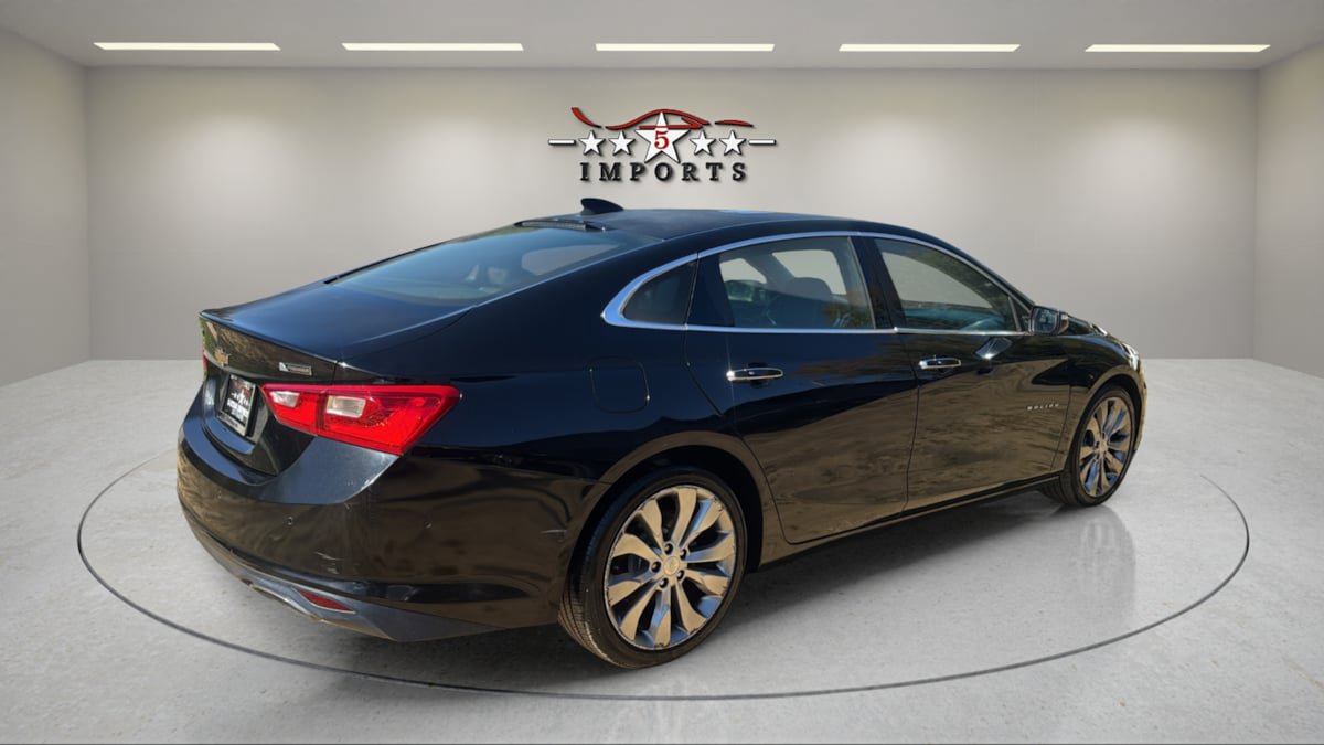 Used 2017 Chevrolet Malibu Premier w/ Premier Sun and Wheel Package FWD image 5