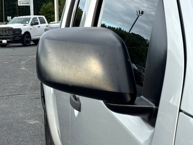 Used 2014 Nissan Frontier SV RWD image 10
