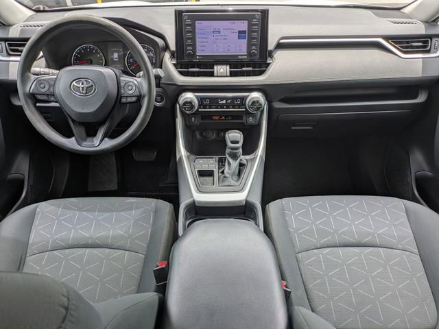 Used 2021 Toyota RAV4 XLE FWD image 16