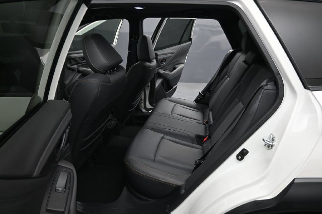 Used 2025 Subaru Outback Wilderness AWD/4WD image 9