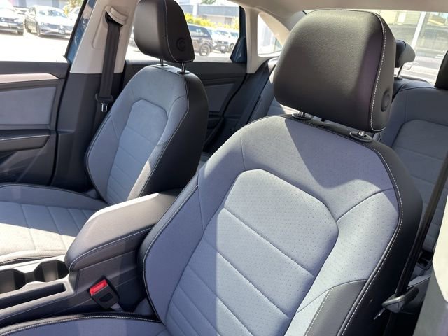 New 2025 Volkswagen Jetta SE image 11