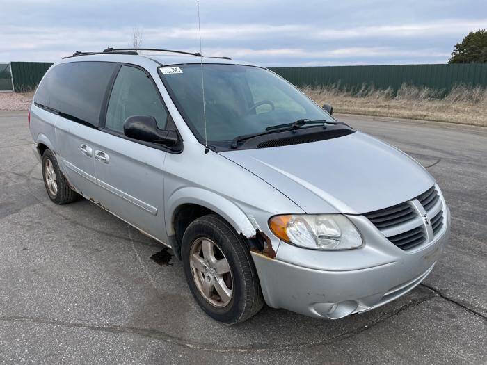 Used 2005 Dodge Grand Caravan SXT w/ Premium Group image 45