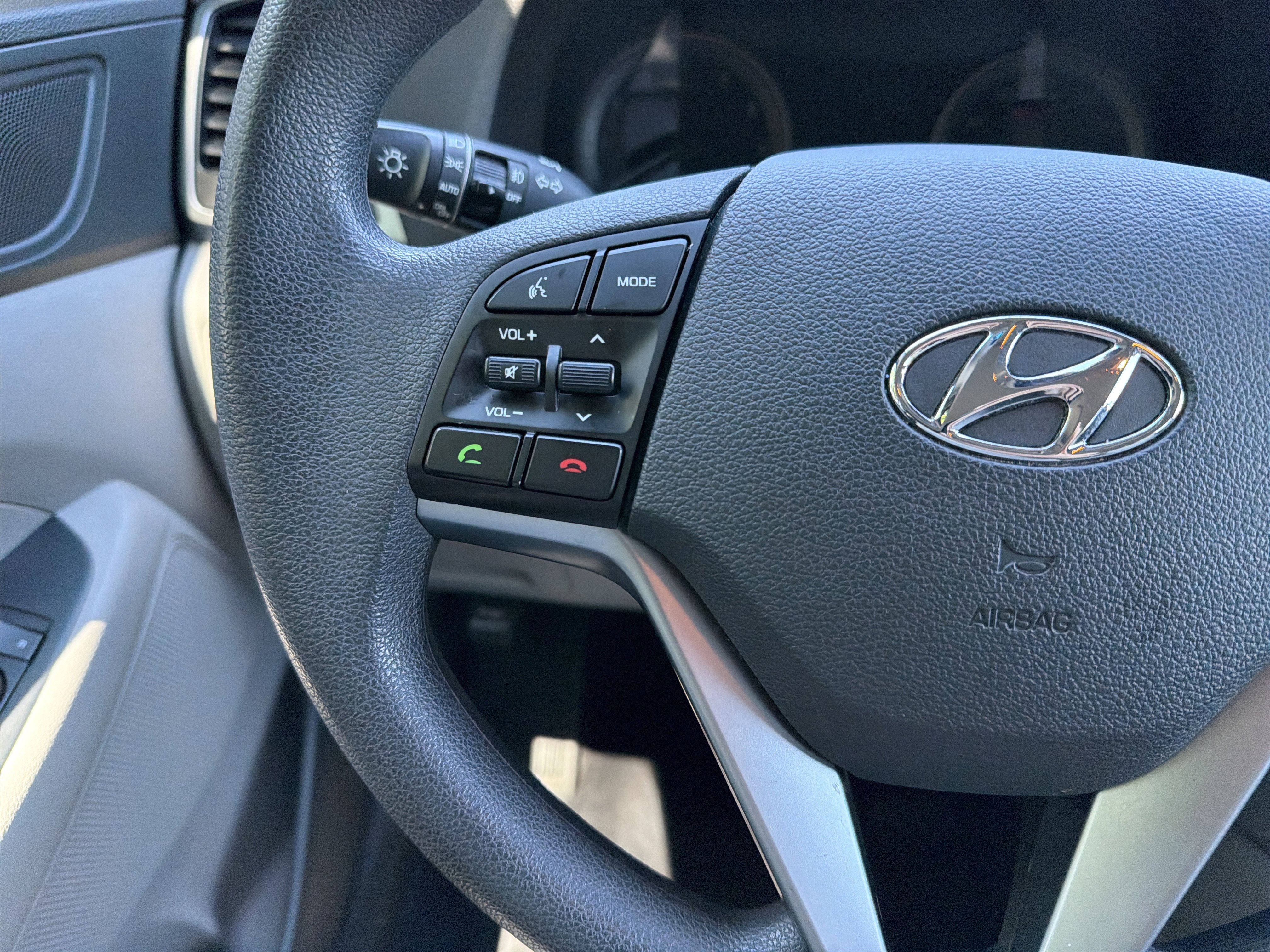Used 2016 Hyundai Tucson SE w/ Option Group 02 FWD image 19