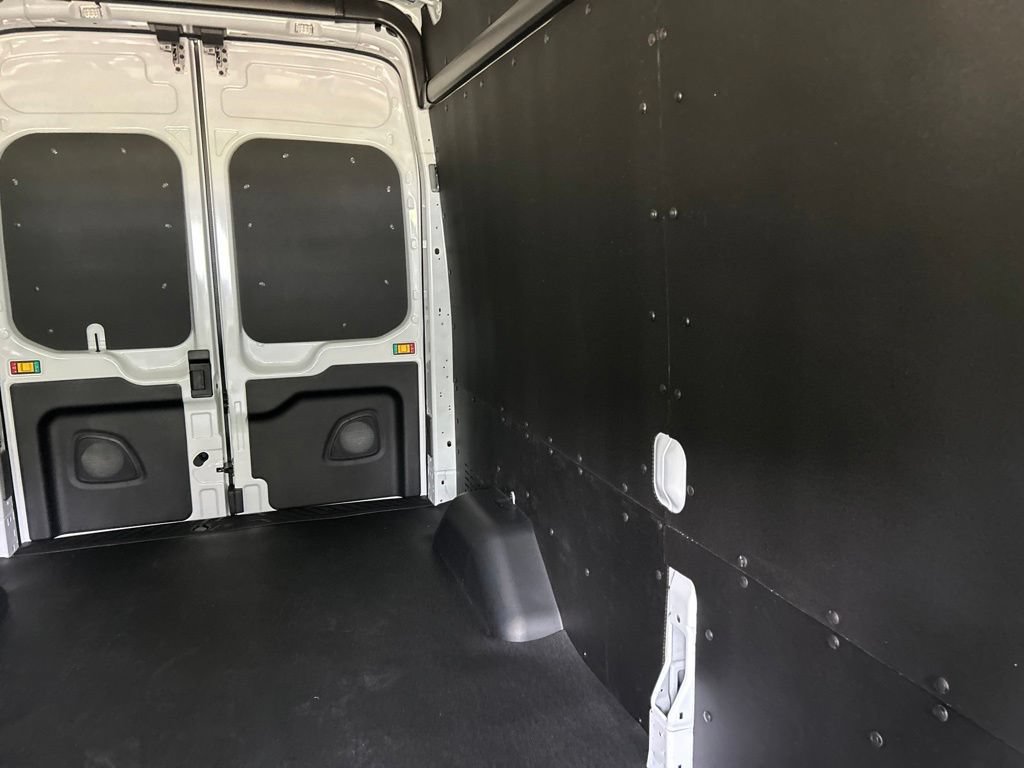 New 2026 Ford Transit 250 148 High Roof AWD w/ Load Area Protection Package image 30