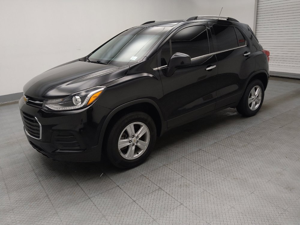 Used 2020 Chevrolet Trax LT w/ LT Convenience Package image 2