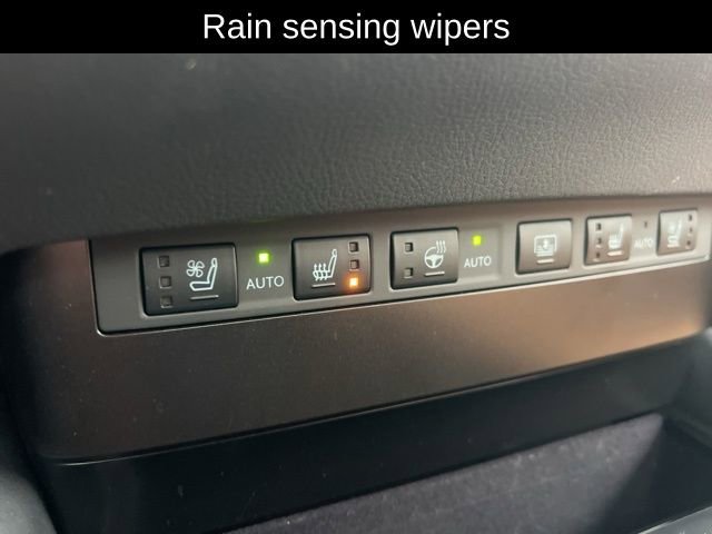 Used 2025 Lexus ES 300h Ultra Luxury image 19