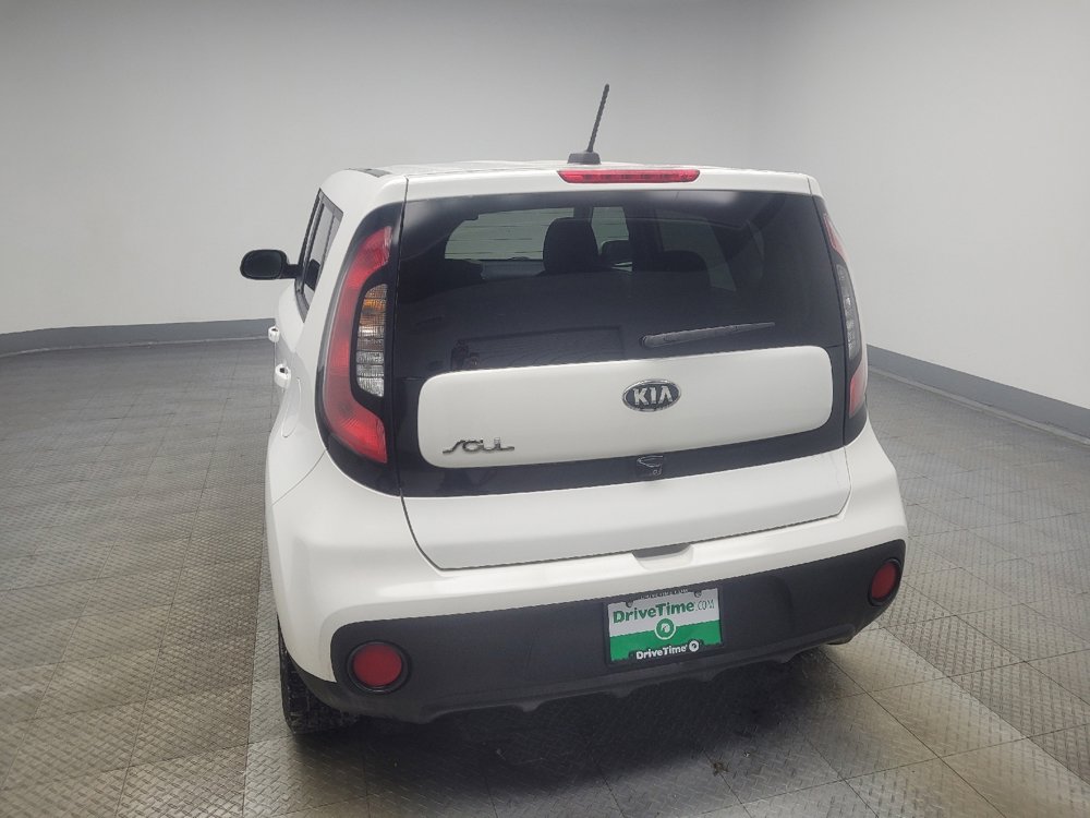 Used 2018 Kia Soul w/ Convenience Package image 6