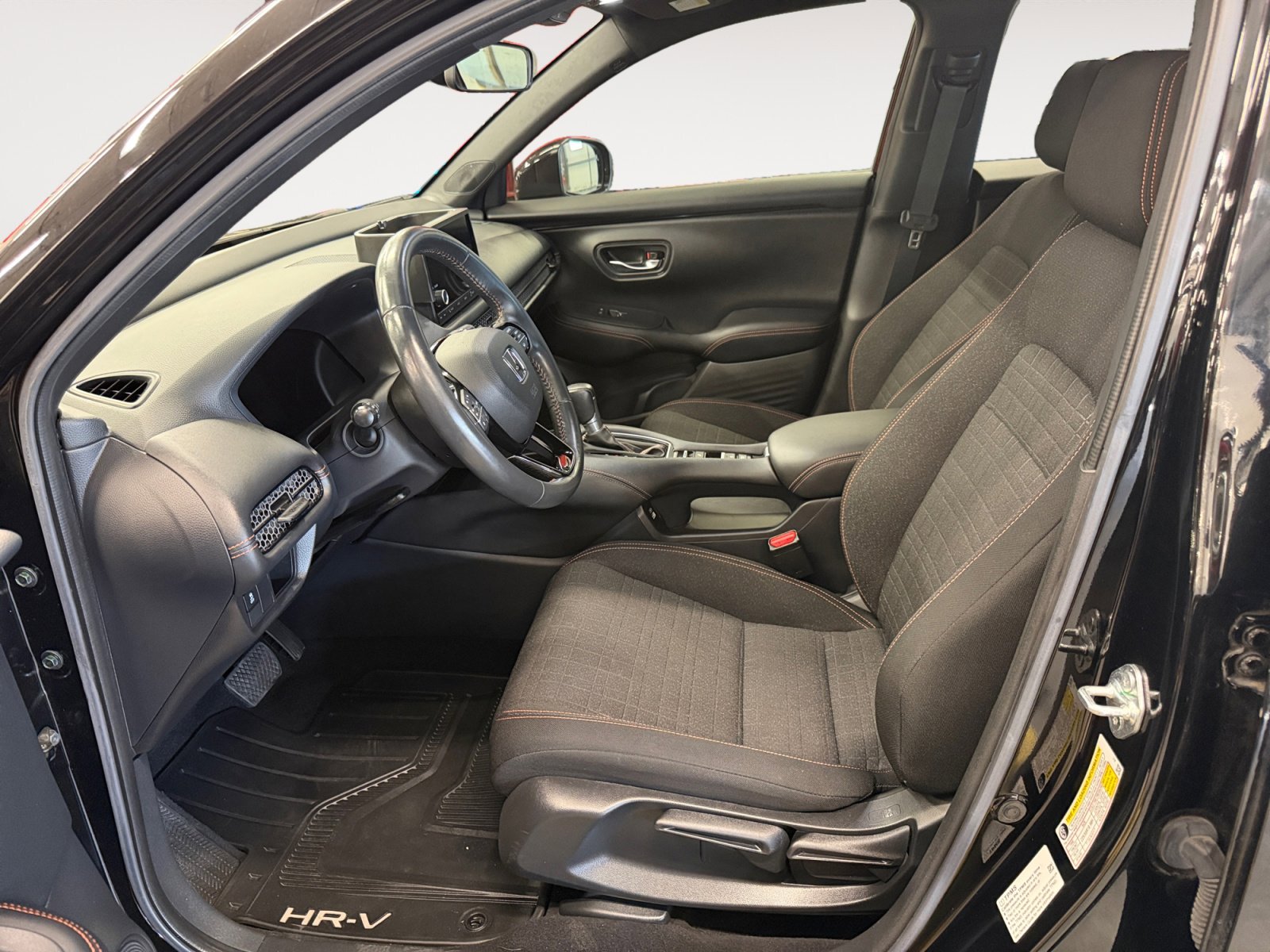 Used 2023 Honda HR-V Sport image 22