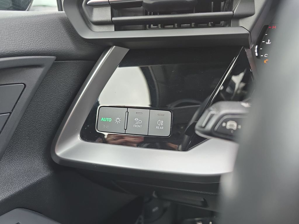 Used 2024 Audi A3 2.0T Premium image 30