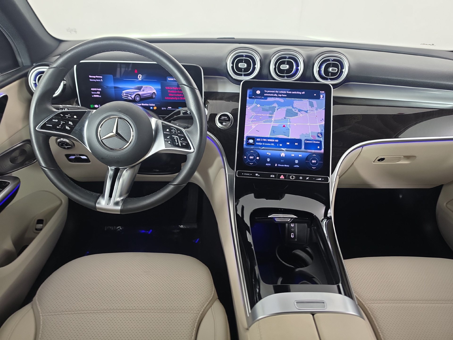 Used 2025 Mercedes-Benz GLC 300 image 31