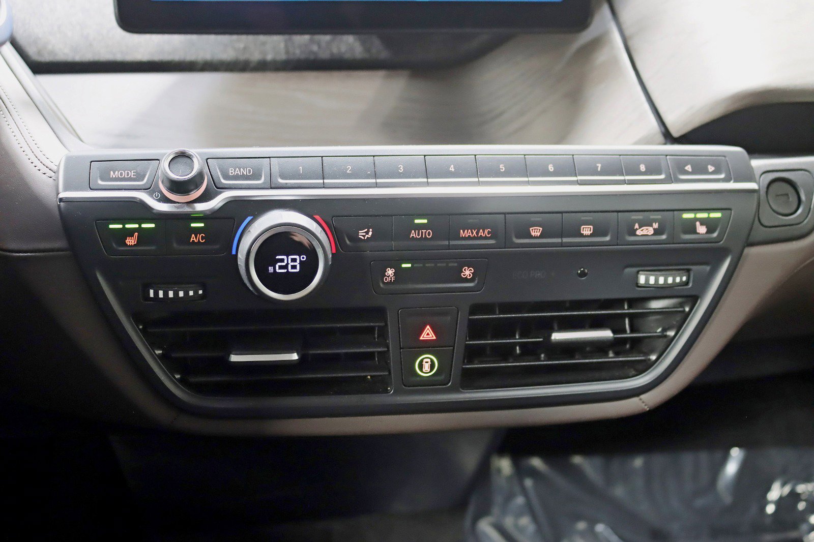 Used 2020 BMW i3 image 23