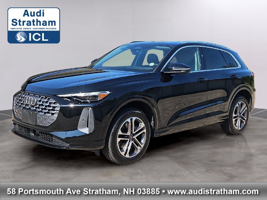 Certified 2025 Audi Q5 Premium w/ Convenience Package