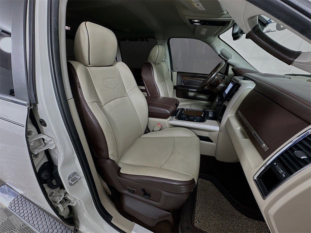 Used 2018 RAM 1500 Laramie Longhorn w/ Longhorn Southfork Package image 34