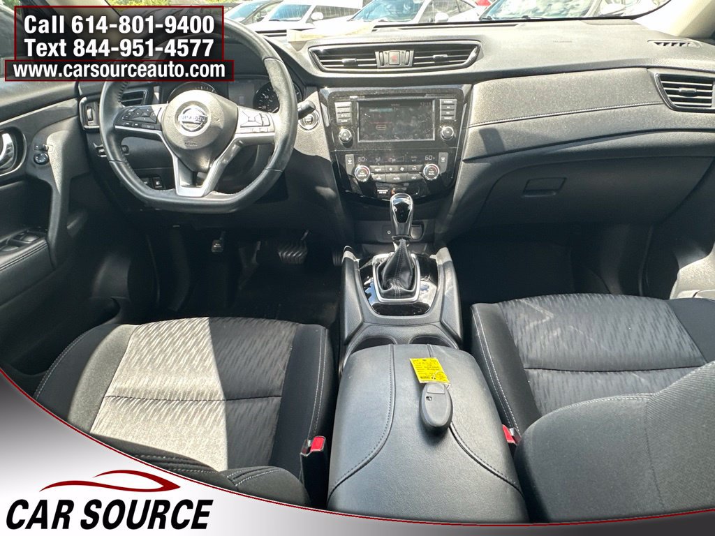 Used 2018 Nissan Rogue SV AWD/4WD image 12