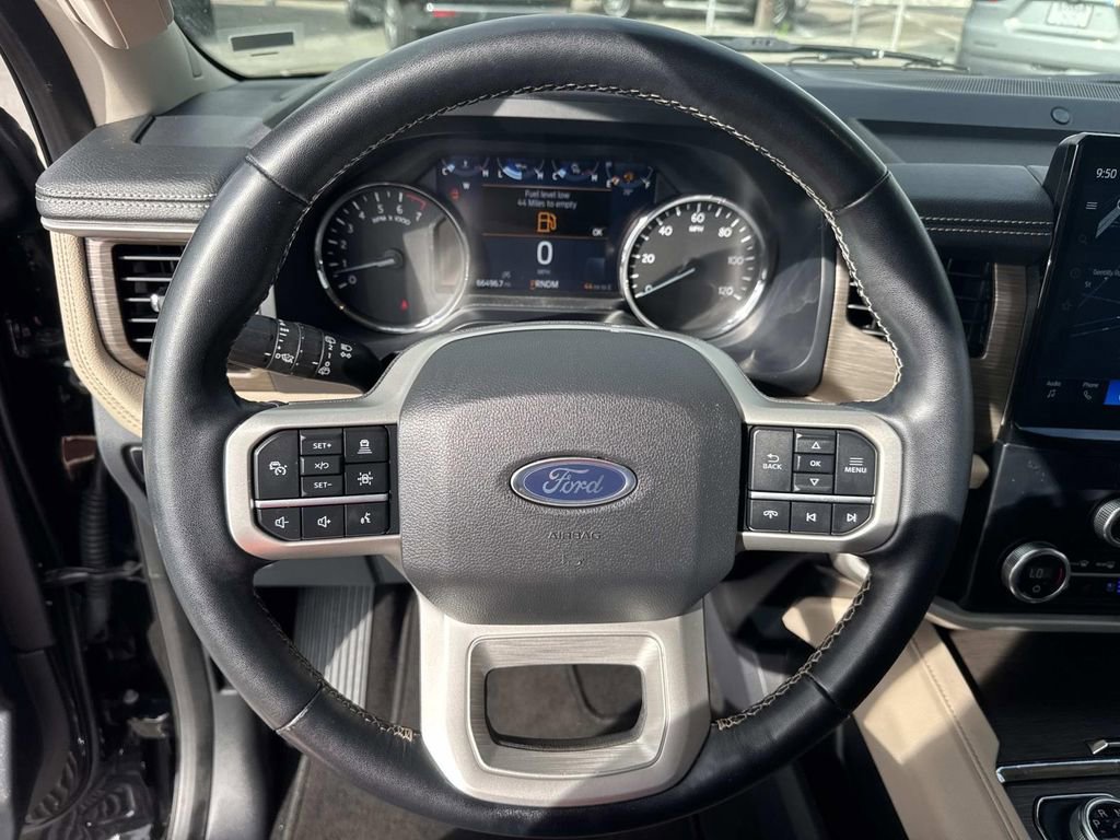 Used 2024 Ford Expedition Limited RWD image 22