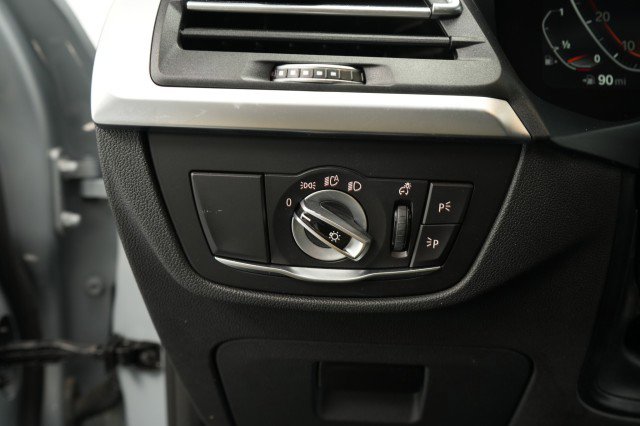 Used 2022 BMW X4 xDrive30i w/ M Sport Package 2 image 31
