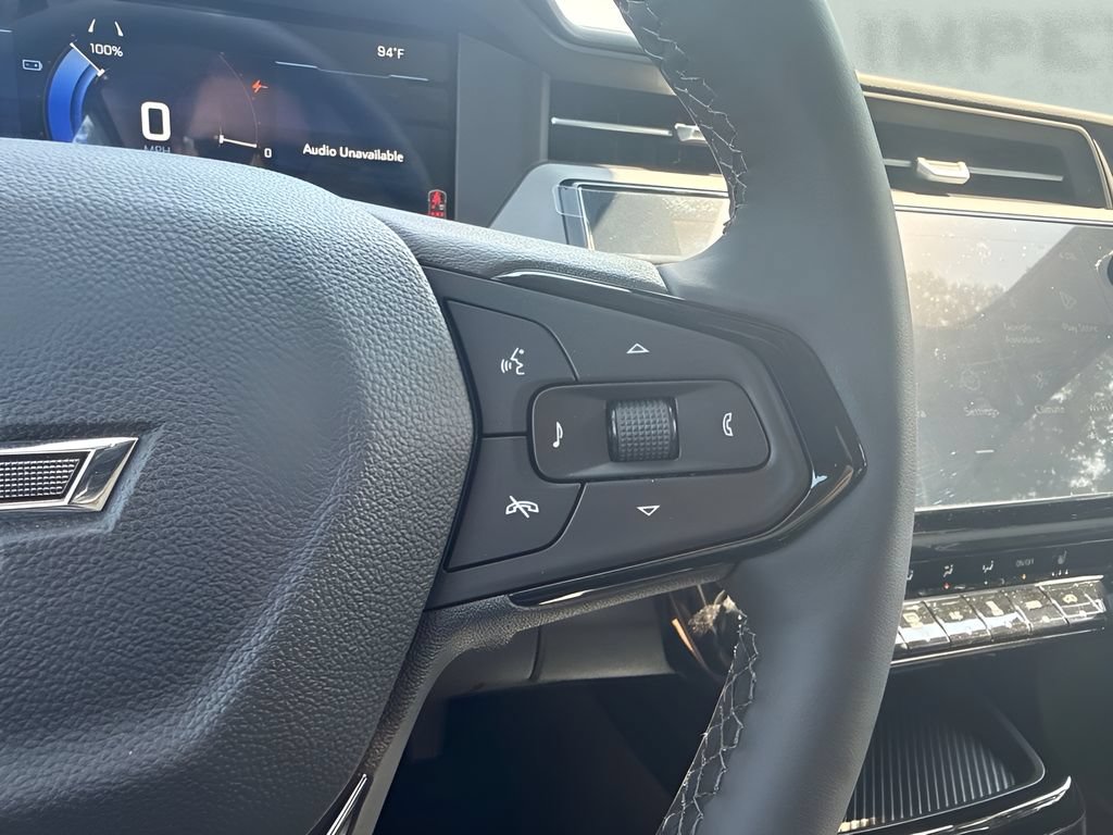 Used 2027 Chevrolet Bolt LT w/ Comfort Package FWD image 15