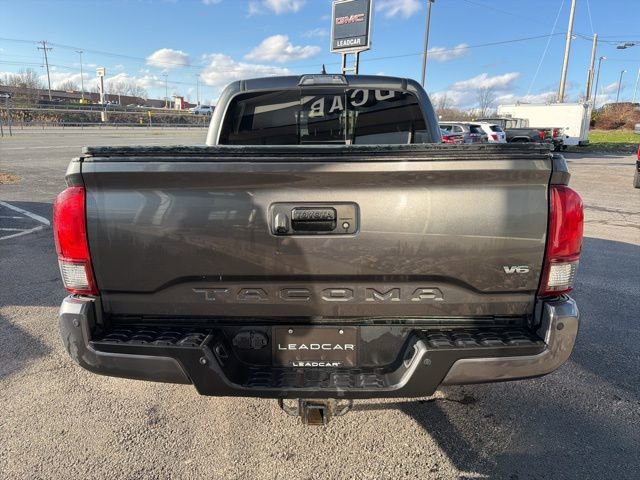 Used 2019 Toyota Tacoma TRD Off-Road w/ Technology Package image 4