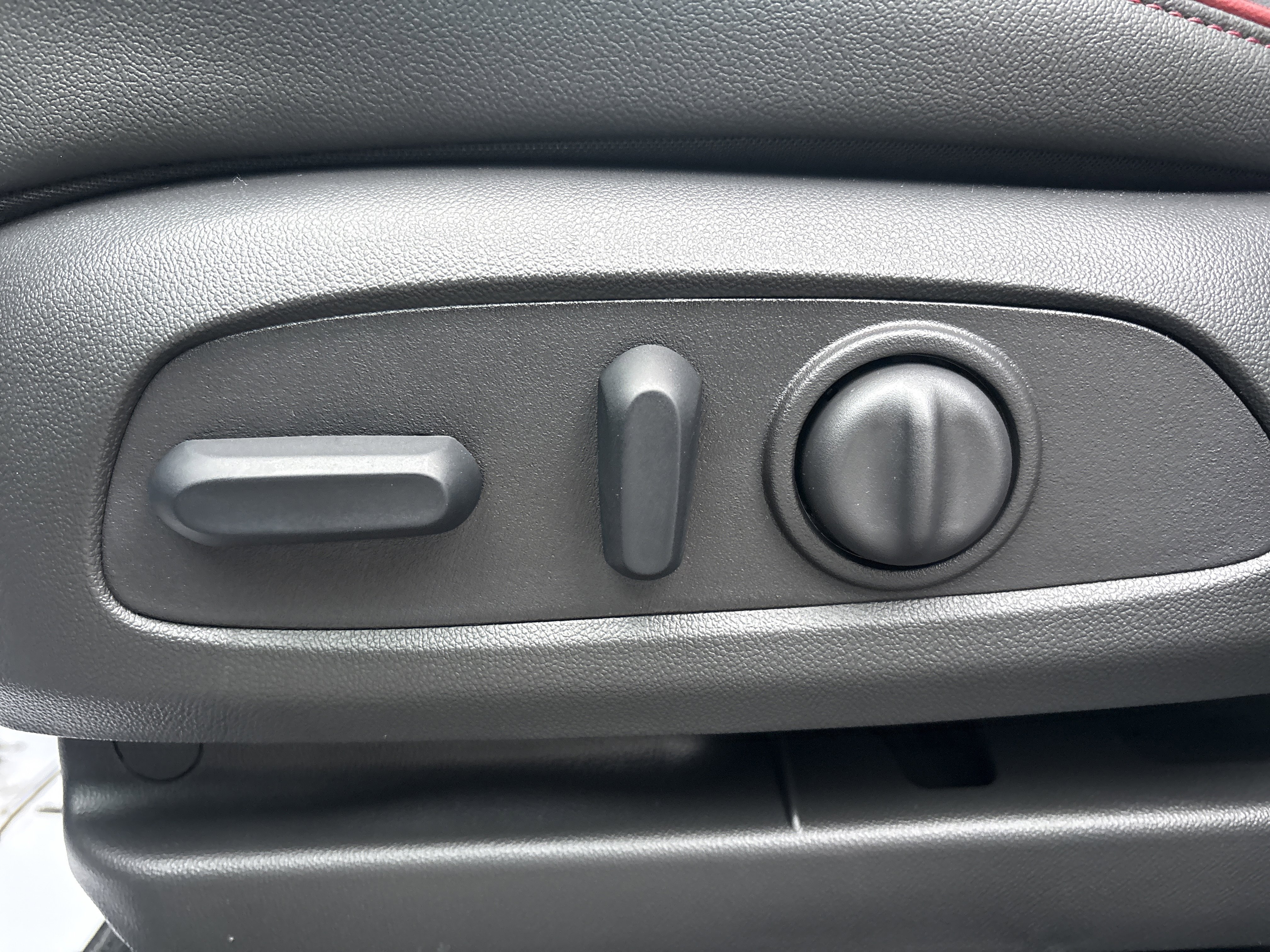 New 2026 Chevrolet TrailBlazer RS image 13