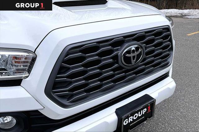 Certified 2021 Toyota Tacoma TRD Sport w/ Technology Package AWD/4WD image 31