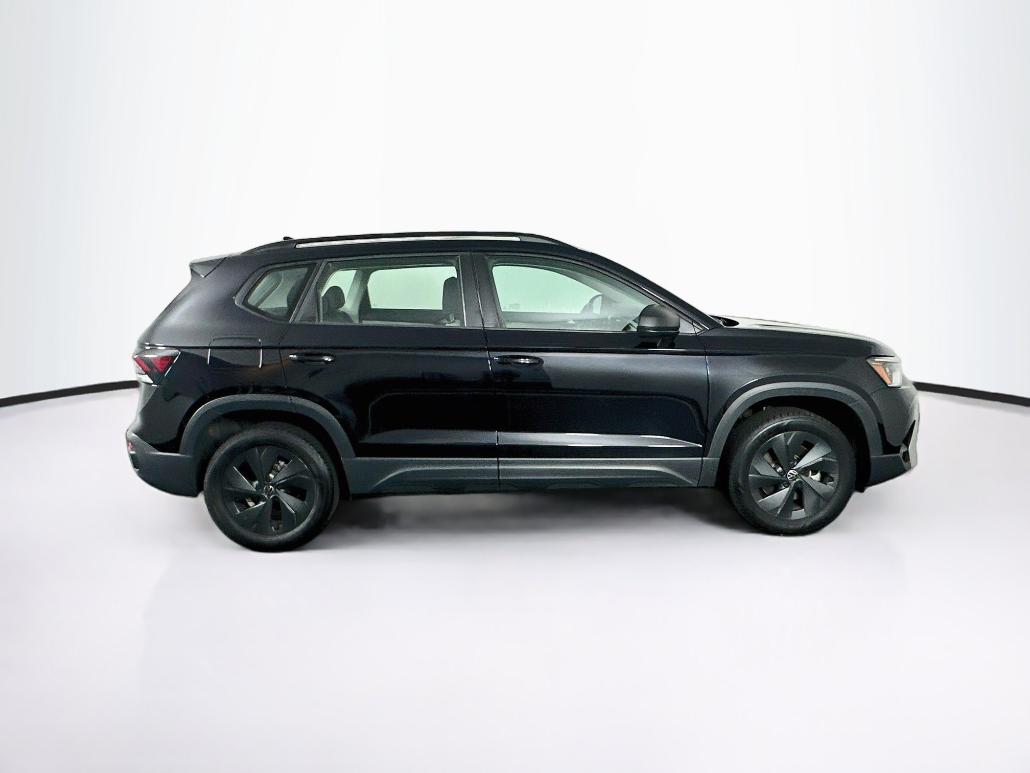 Used 2025 Volkswagen Taos S FWD image 10