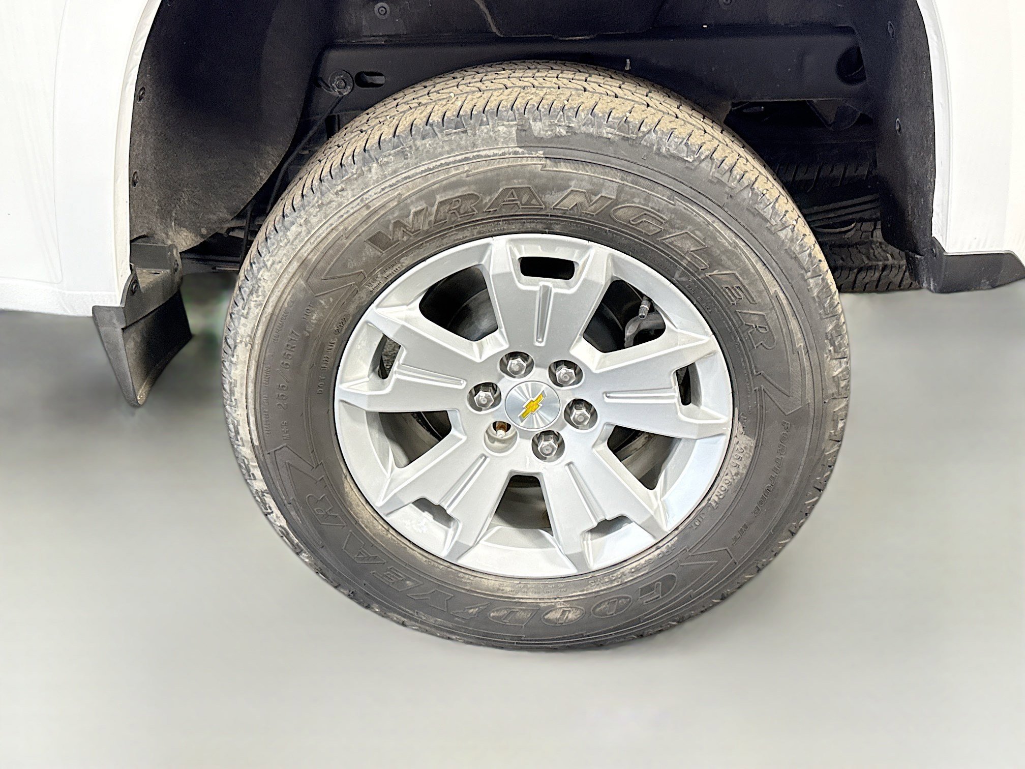 Used 2022 Chevrolet Colorado LT w/ Fleet Safety Package image 36