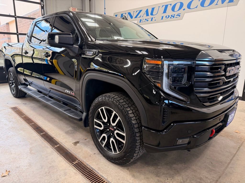 Used 2023 GMC Sierra 1500 AT4 w/ AT4 Preferred Package image 2