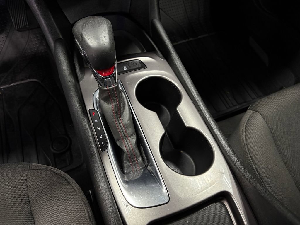 Used 2021 Chevrolet Malibu RS w/ LPO, Convenience Package 1 image 21