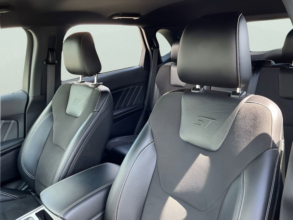 Certified 2022 Ford Edge ST image 28