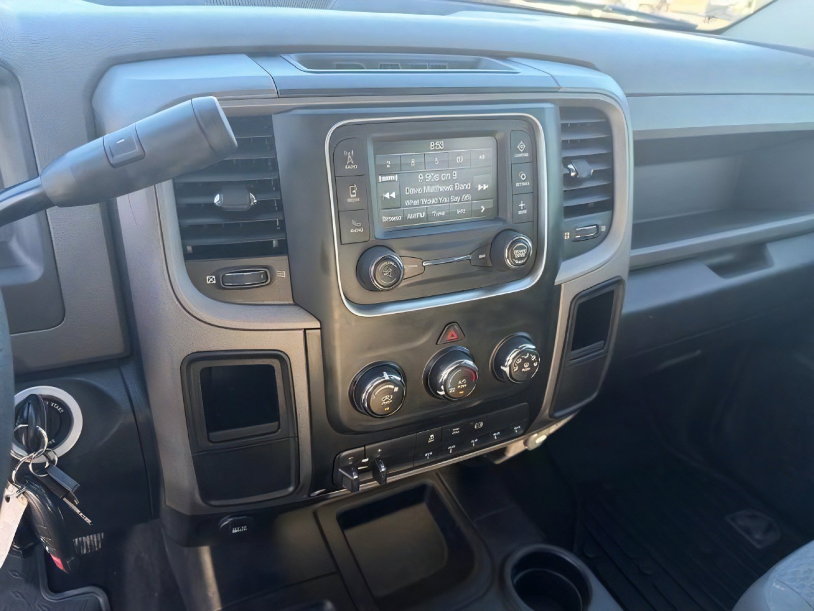 Used 2015 RAM 3500 Tradesman w/ Chrome Appearance Group image 23