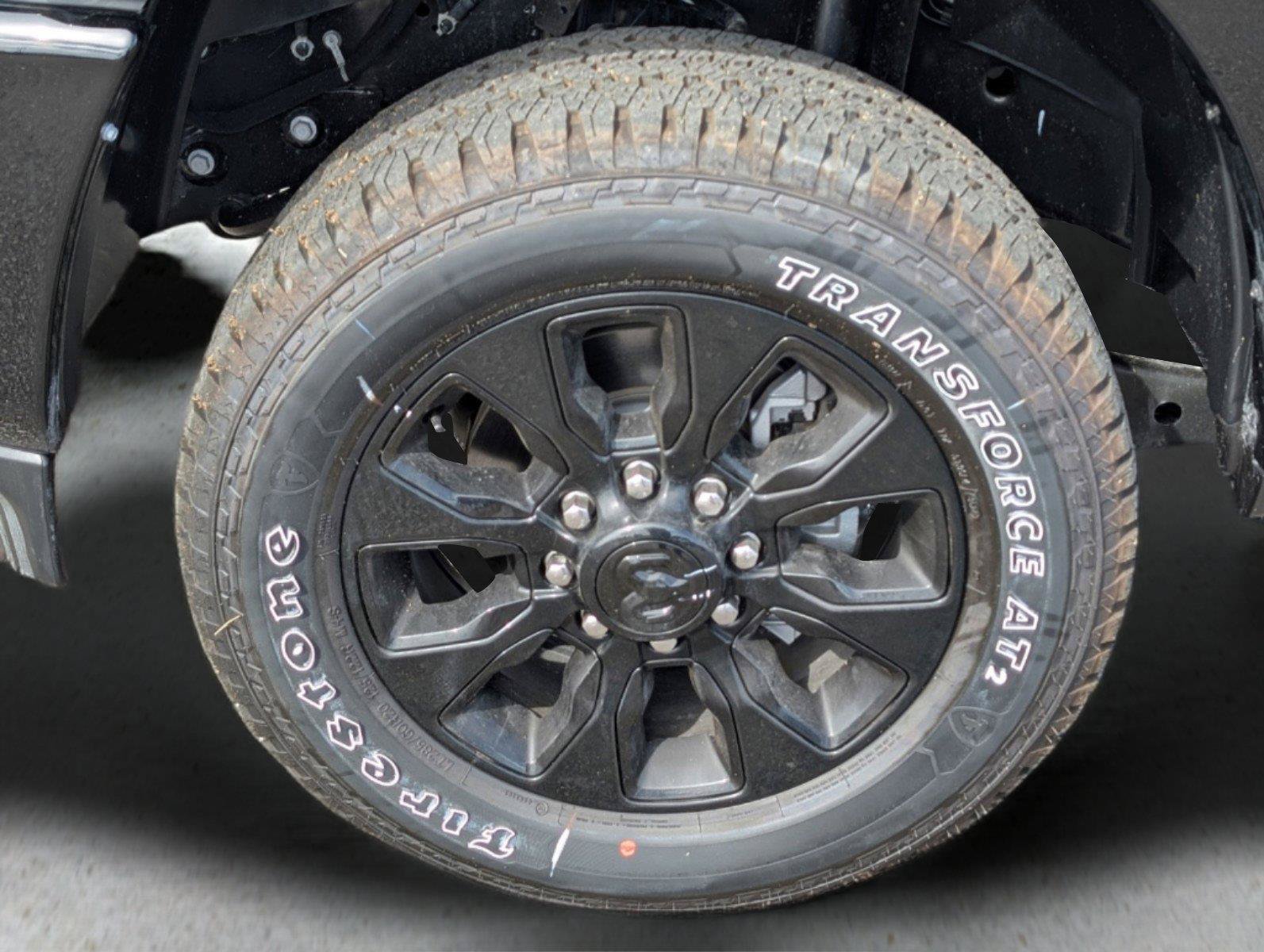 New 2024 RAM 2500 Limited AWD/4WD image 9
