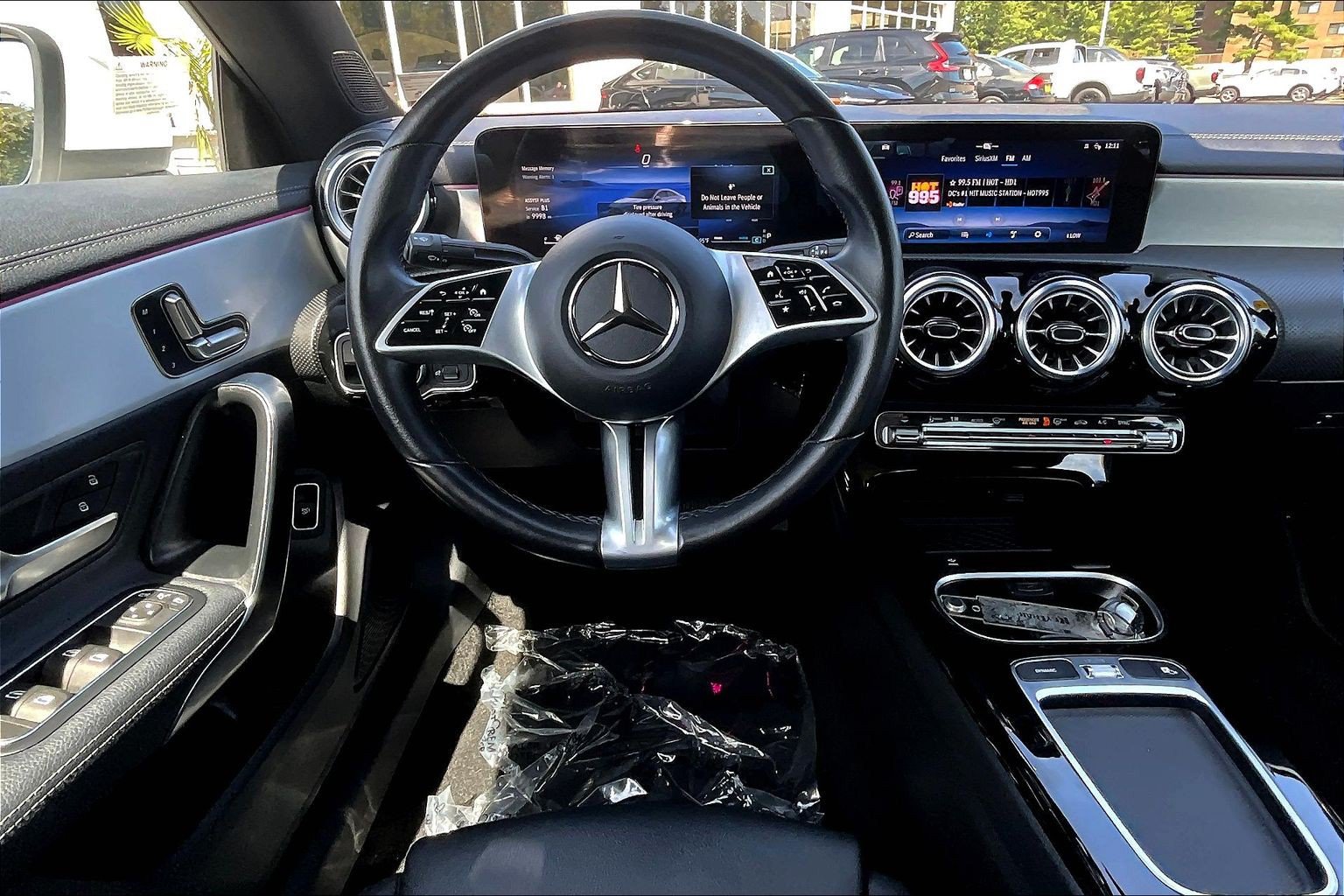 Used 2025 Mercedes-Benz CLA 250 4MATIC image 5