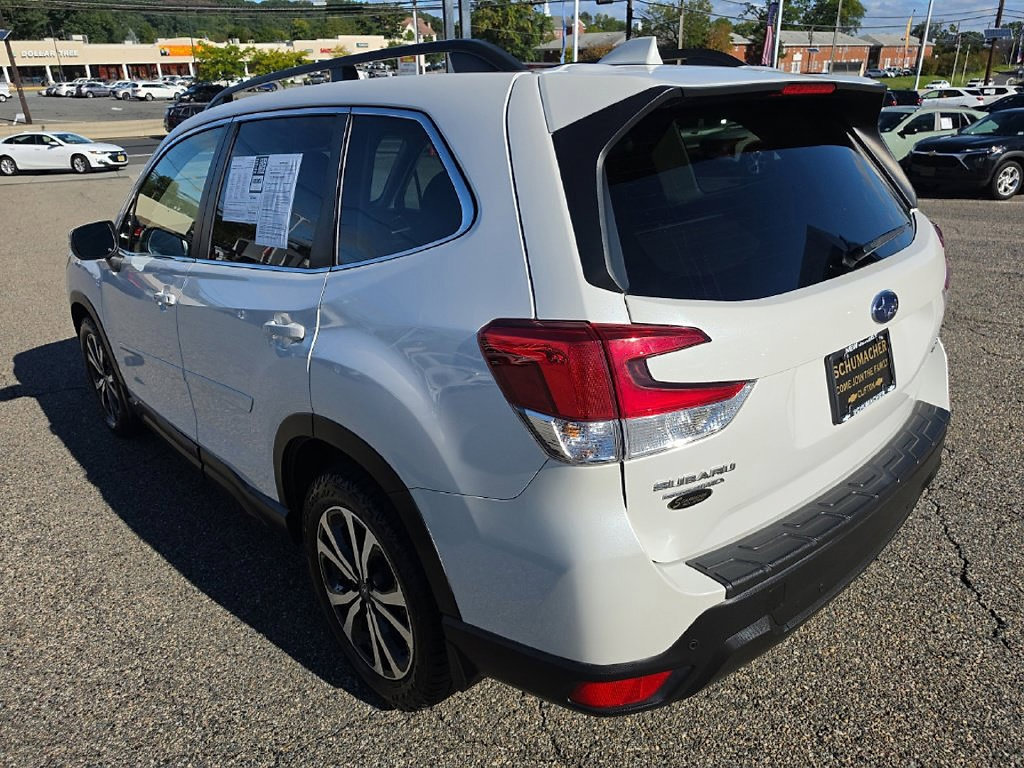 Used 2020 Subaru Forester Limited AWD/4WD image 5