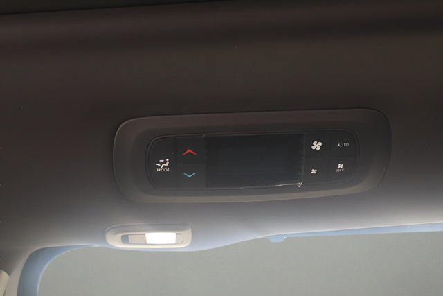 New 2027 Chrysler Pacifica Limited FWD image 24