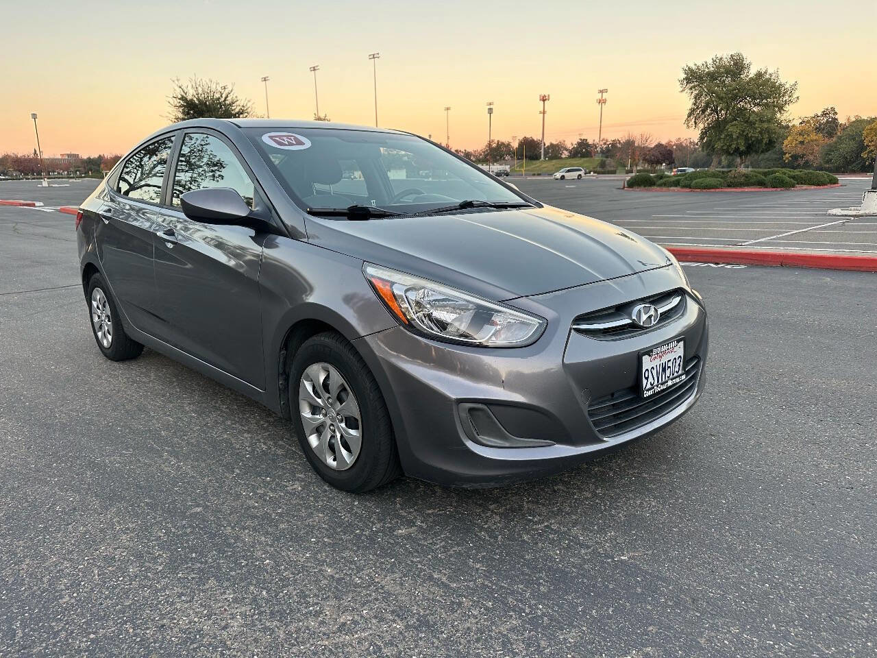Used 2015 Hyundai Accent GLS image 9