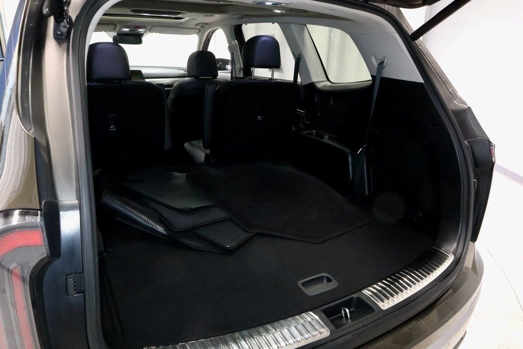 Used 2023 Kia Telluride SX image 13