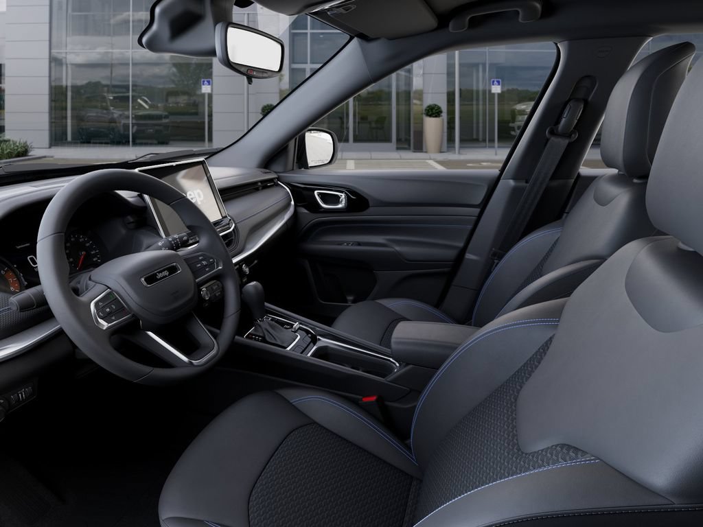 New 2026 Jeep Compass Latitude AWD/4WD image 22