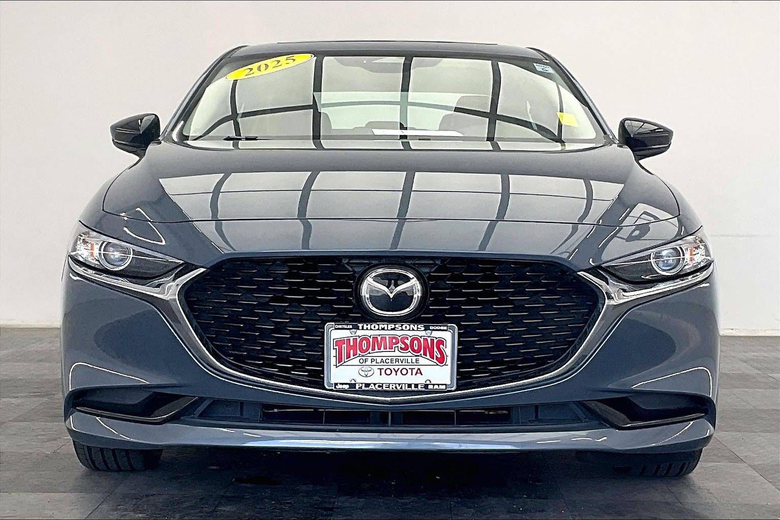 Used 2025 MAZDA MAZDA3 s AWD/4WD image 2