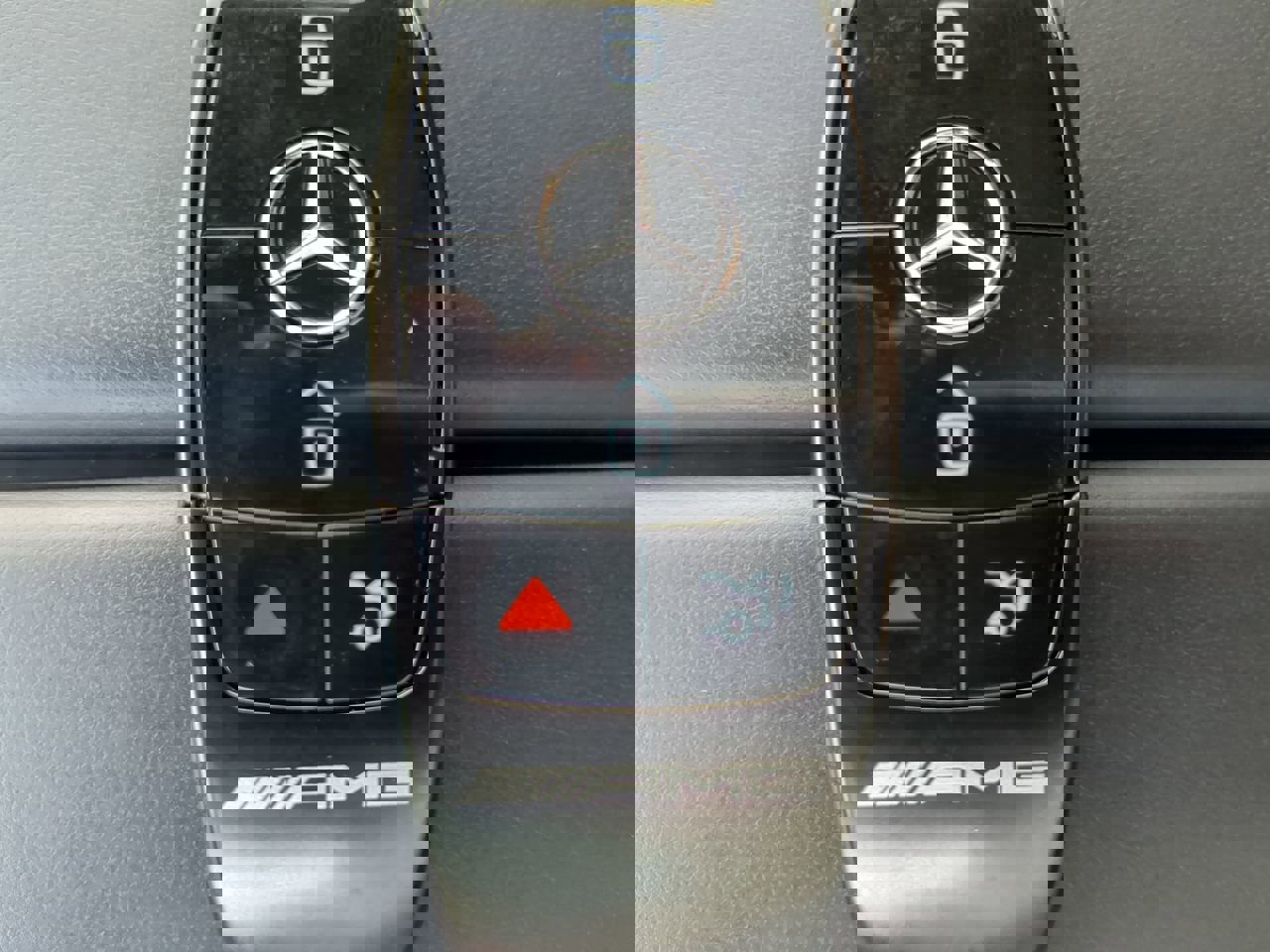 Used 2025 Mercedes-Benz GLE 53 AMG 4MATIC image 32