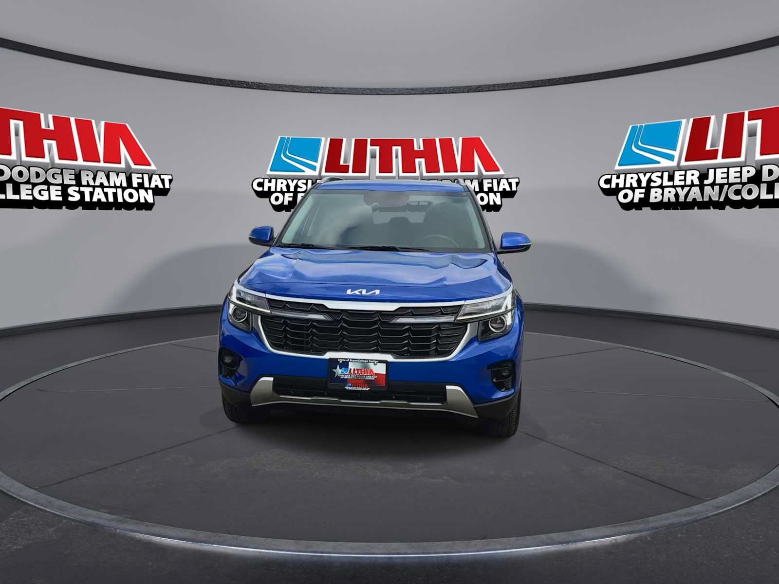 Used 2025 Kia Seltos S FWD image 3