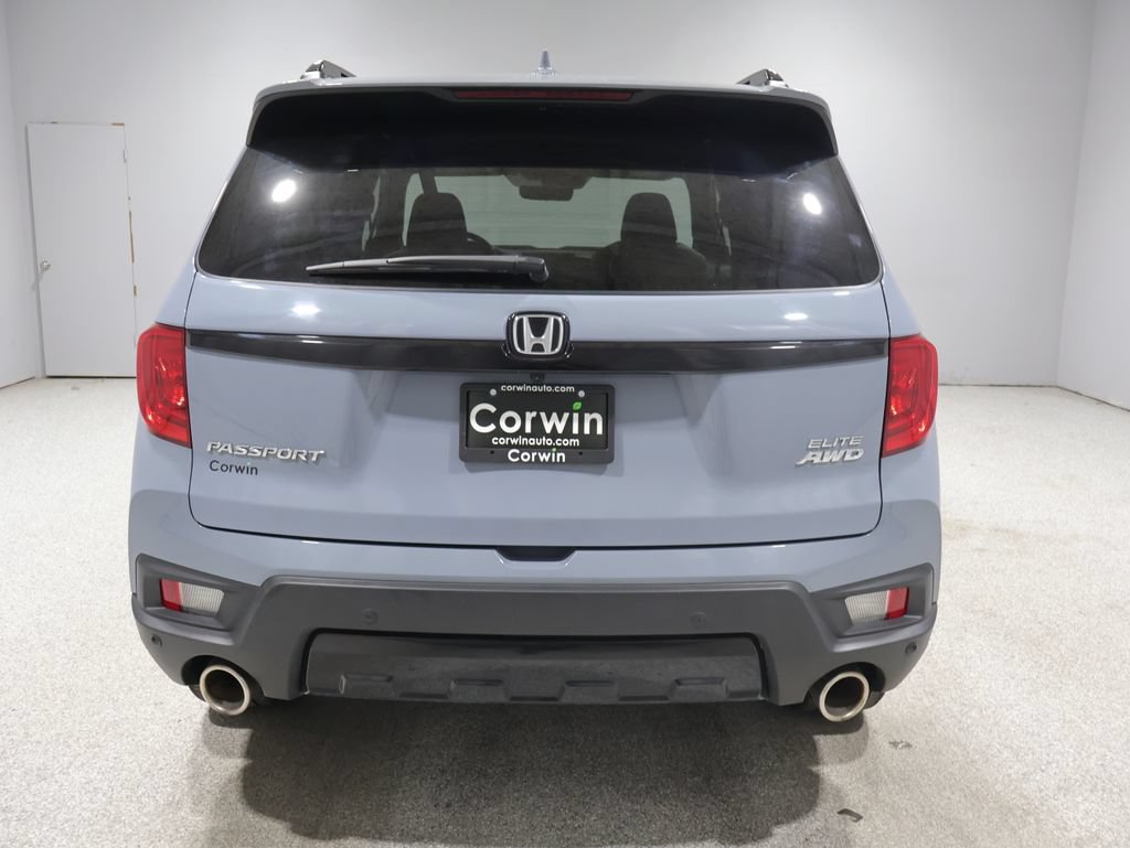 Used 2023 Honda Passport Elite image 3