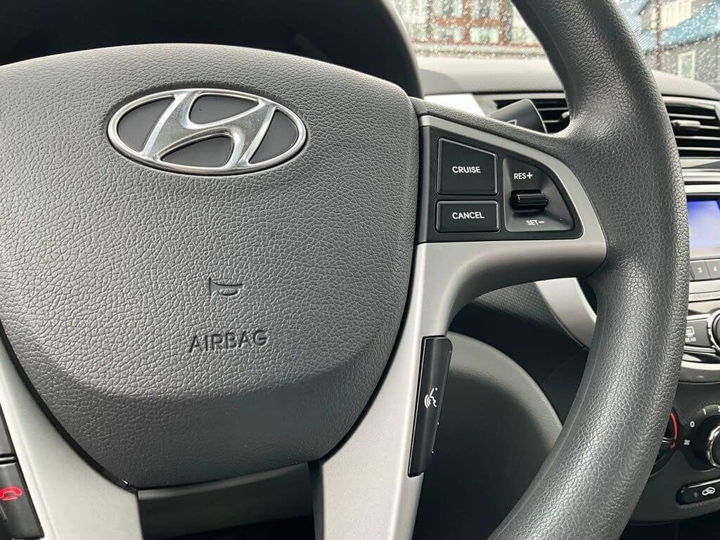 Used 2014 Hyundai Accent GLS w/ Option Group 2 image 20