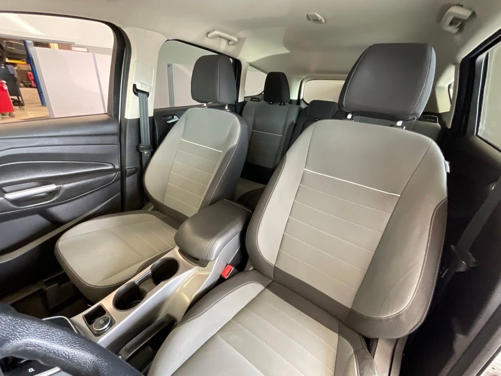 Used 2013 Ford Escape SE image 10